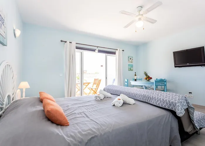 Mariners - Bright And Stylish - 2 Minute Walk To The *