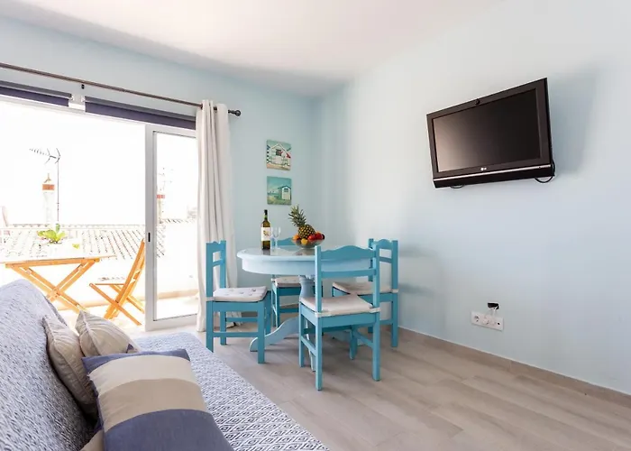 Mariners - Bright And Stylish - 2 Minute Walk To The Апартаменты Praia Da Luz
